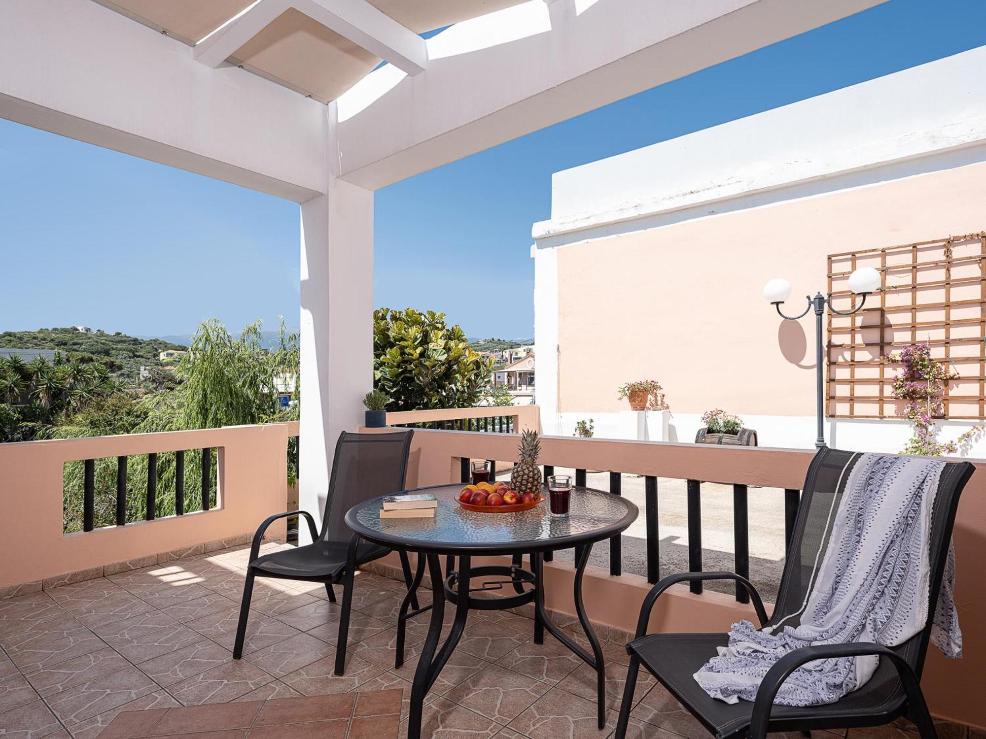 Elena Seafront Luxury Apartments Алмирида Экстерьер фото