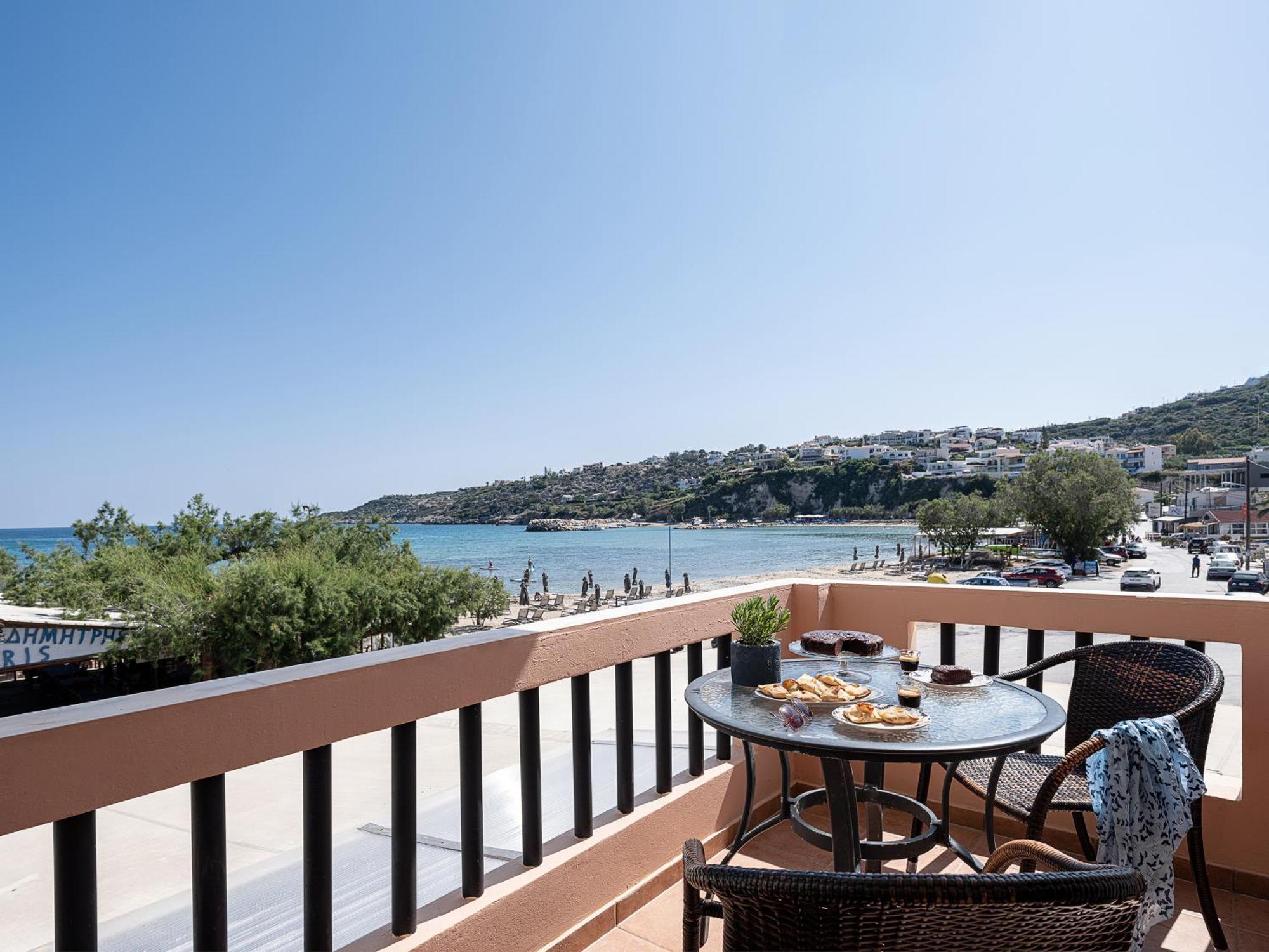 Elena Seafront Luxury Apartments Алмирида Экстерьер фото